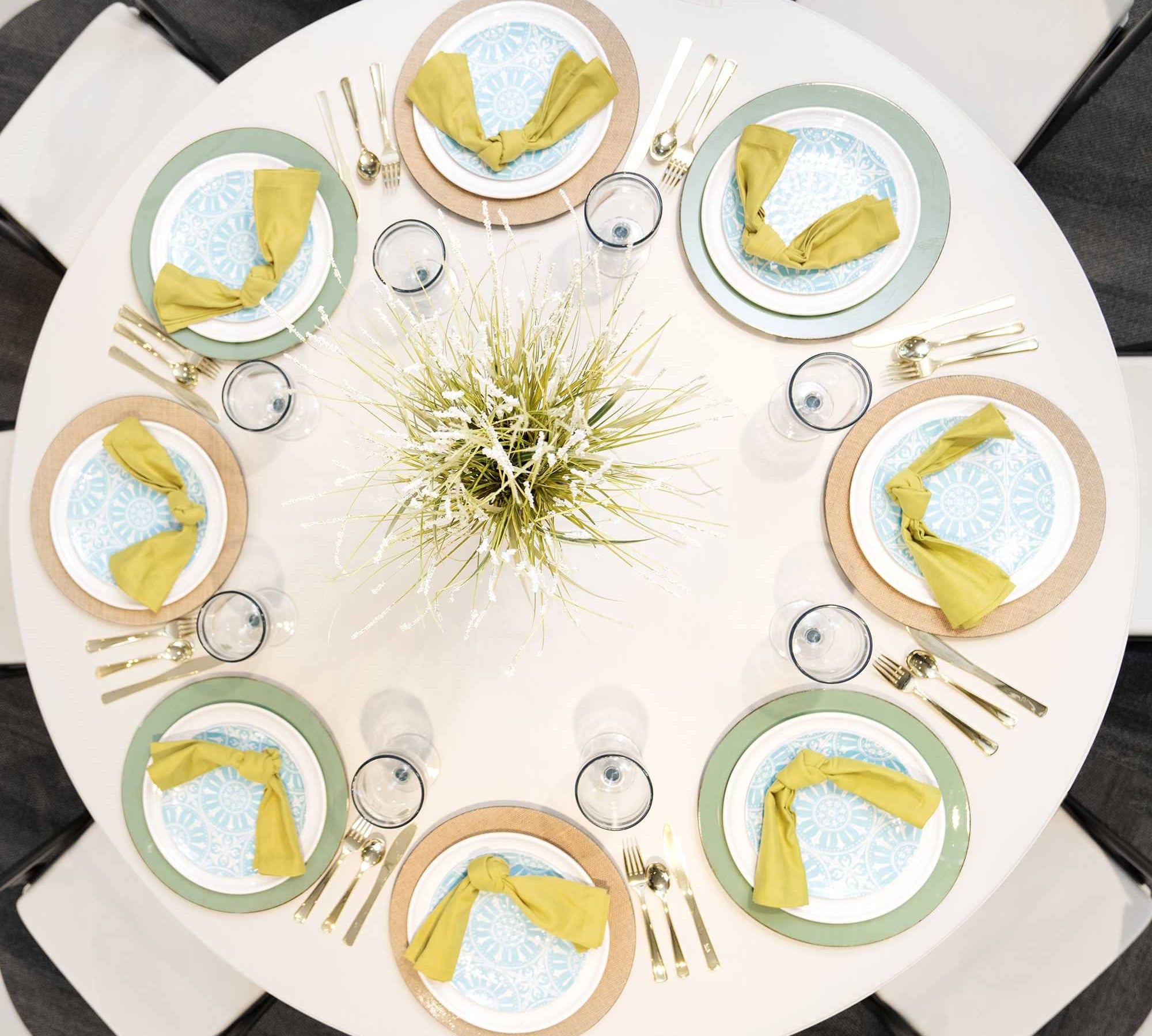 Diferentes tipos de mesas para eventos - Lifetime