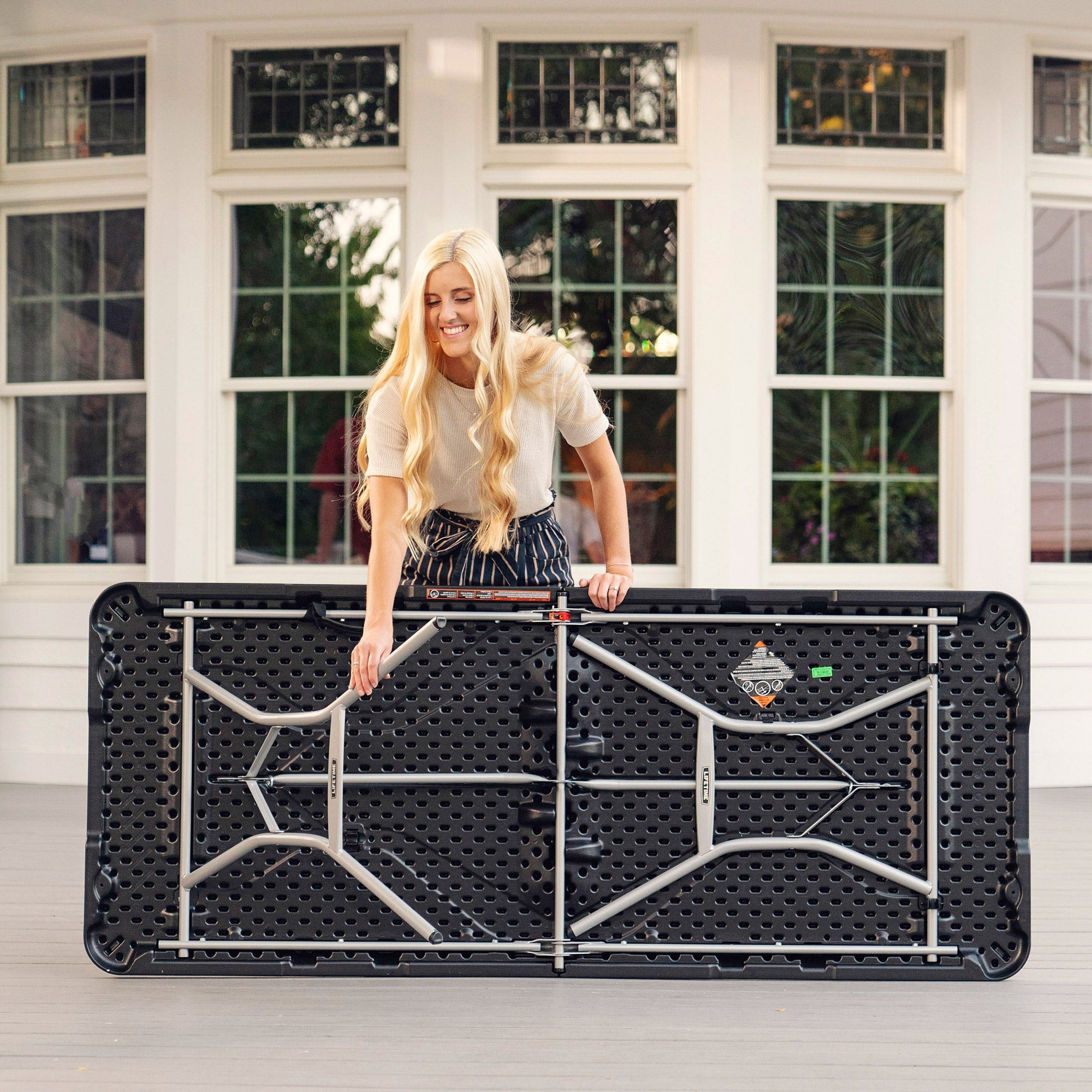 Pack mesa plegable 183x76 cm + 6 sillas plegables color negro - Lifetime